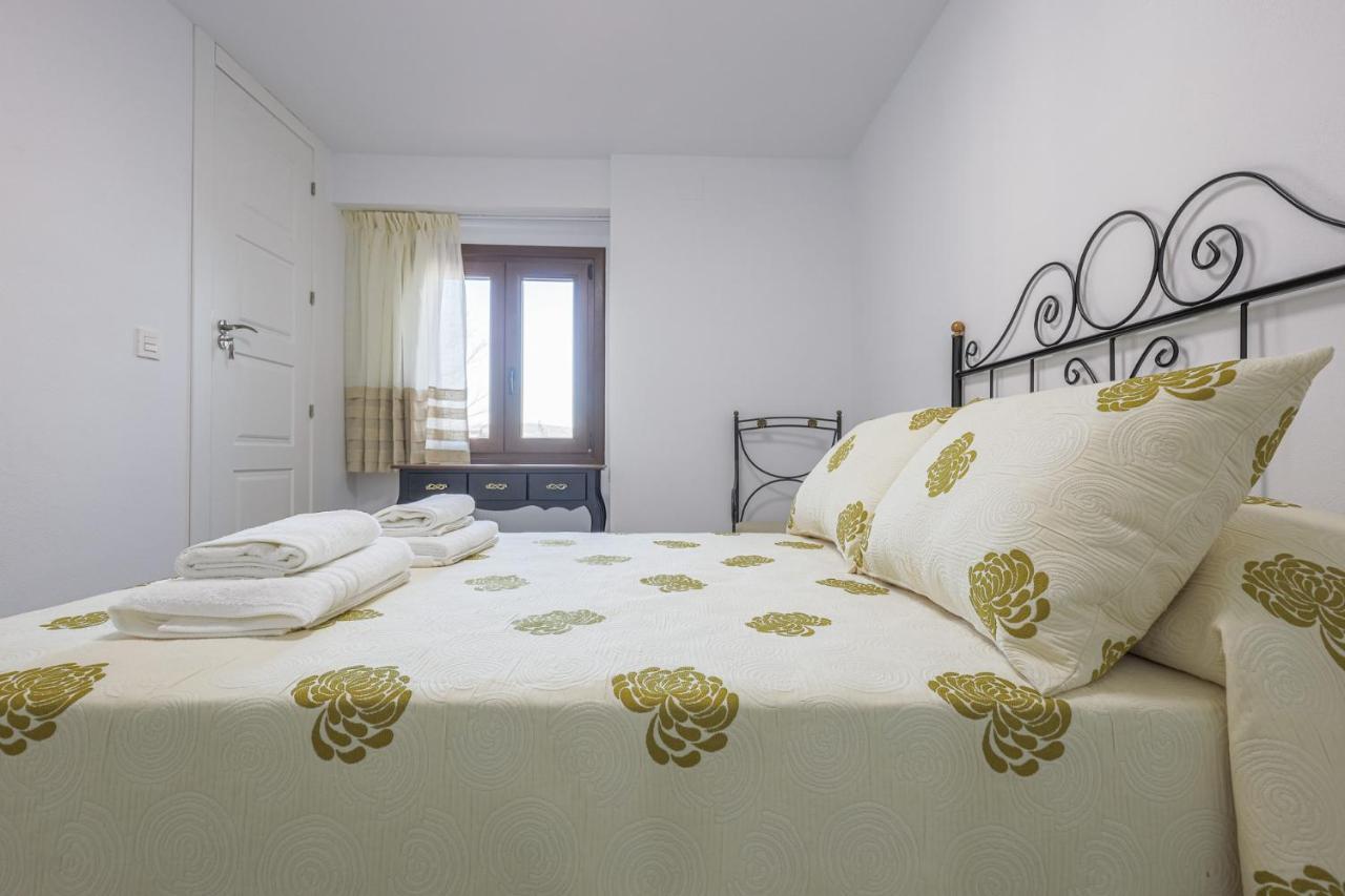 Fantastica Casa De 3 Bedroom Y 3 Banos - Casa De Relax- Montefrío Eksteriør billede