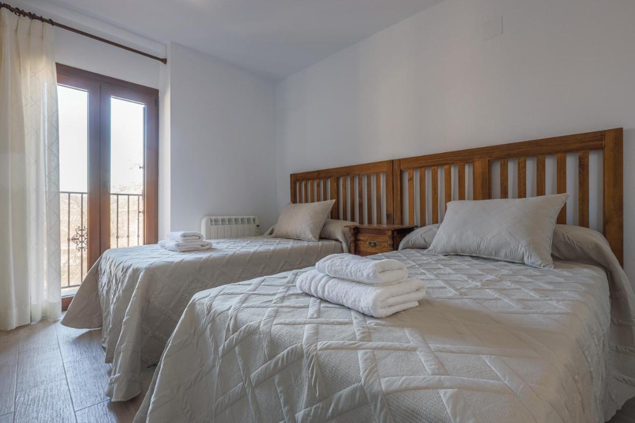 Fantastica Casa De 3 Bedroom Y 3 Banos - Casa De Relax- Montefrío Eksteriør billede